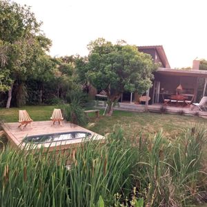 Alquiler Casa En San Vicente, De 1 Dormitorio, Baño, Barrio Seguro Próximo A La Playa Y A José Ignacio.