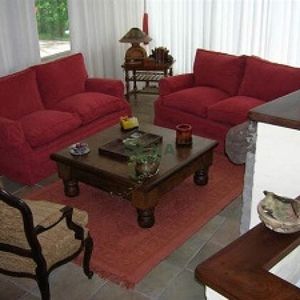 Alquiler Anual De Casa En La Mansa, 4 Dormitorios, 4 Baños, Cochera Y Deck