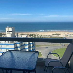 Alquiler Apto En Brava, Con 3 Dormi, 2 Baños, Gran Vista Y Terraza Al Mar
