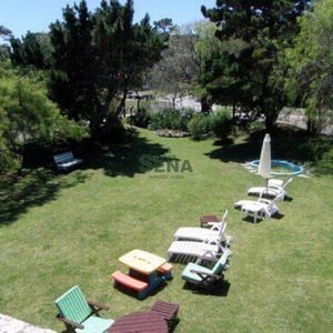 Venta Y Alquiler De Casa En La Mansa, 4 Dormitorios, 4 Baños, Cerca Del Mar.