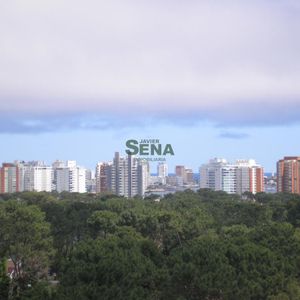Alquiler De Apartamento En La Roosevelt, 3 Dormitorios, 3 Baños, Gran Vista A La Bahia.-