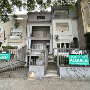 Alquiler Local Comercial Y Oficinas – Padrón único – Bv. Artigas Y Av. Brasil