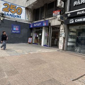 Locales Comerciales En Cordón
