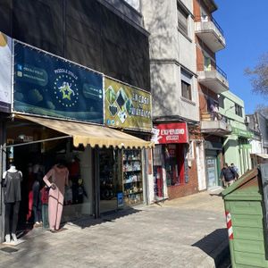 Invierta En Local Comercial Con Renta Zona Mayorista