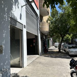 Venta De Local Hoqcuart Y Arenal Grande