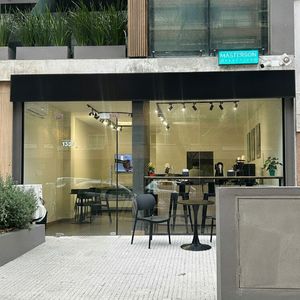 Venta Local Comercial Con Renta En Pocitos - Inversión Segura