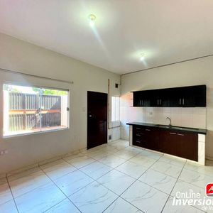 Departamento En Alquiler De 2 Dormitorios Z.este