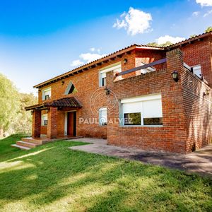 Nimi, Tu Proxima Casa En Bella Vista. Un Lugar Sereno Rodeado De Naturaleza Para Vivir Todo El Año.