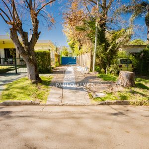 The Green Home- Propiedad En Venta En El Centro De Piriápolis, Zona Residencial. A Metros Del Mar