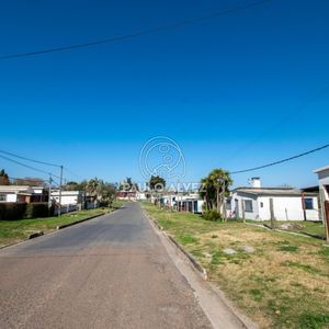 Terreno Con Mejoras