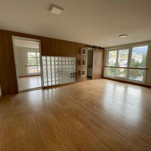 Departamento En Alquiler A Estrenar En Achumani A Estrenar