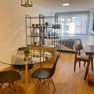 Alquiler Apartamento Monoambiente Pocitos Benito Blanco Y Pereira De La Luz Con Muebles