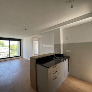 Alquiler  Apartamento 2 Dormitorios La Blanqueada Felipe Sanguinetti  Y M. Cabral Ed Ventura Bouleva