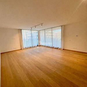 Alquiler Apartamento 3 Dormitorios Barrio Parques Ed. Alive Terraza Con Parrillero