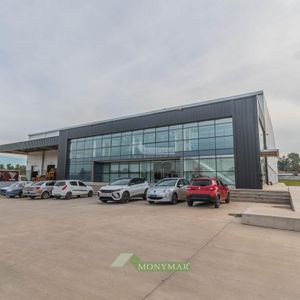 Alquiler Local Galpon Deposito Punta De Rieles Susana Pintos 900m2 Muelles De Carga Estrena