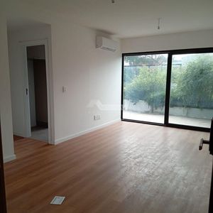 Venta Apartamento 1 Dormitorio Malvin Rambla O´higgins Y 18 De Diciembre, Ed Torre Arenas