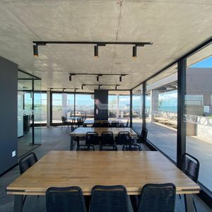 Venta Apartamento 2 Dormitorios Malvin Rambla O´higgins , Ed Torre Arenas  Espectacular Vista