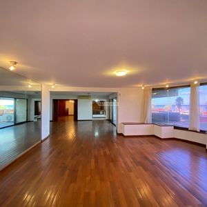 Venta Apartamento 4 Dormitorios Punta Carretas Rambla Gandhi Servicio Estar Parrillero Garajex2