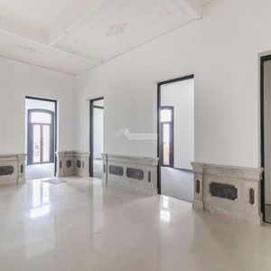 Alquiler Oficinas 18 De Julio Y Vazquez...se Alquilan 3 Plantas En Edificio De 4 Pisos