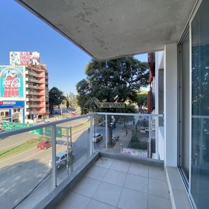 Venta Apartamento 1 Dormitorio Tres Cruces Bulevar Artigas Ed Gala Pop Frente Terraza Pasos Terminal