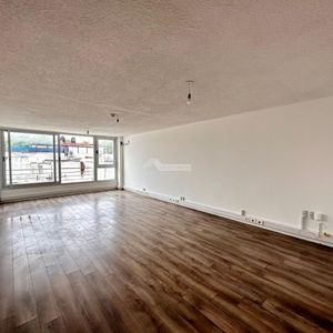 Venta Oficina Tres Cruces Bulevar Artigas Y Palmar Frente A La Española Con Garaje Gran Renta!