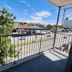 Venta Apartamento 2 Dormitorios Buceo Batlle Y Ordóñez Y Cardal Ed. Site Propios