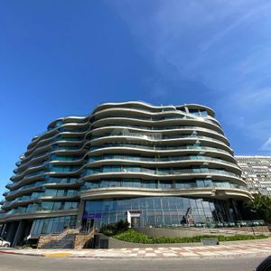 Venta Local Comercial Forum Rambla Puerto Del Buceo Con Vista Al Mar
