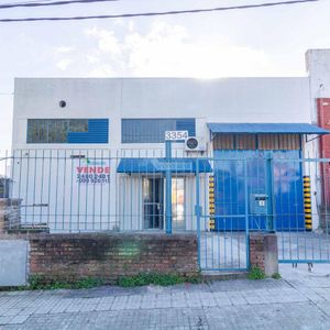 Venta Local Galpon Deposito Perez Castellanos Arribeños Y Larrañaga En Exclusividad