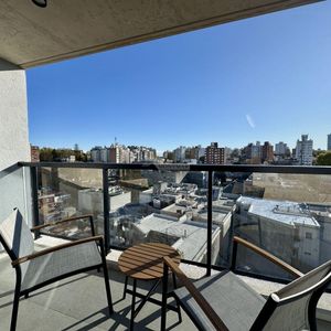 Venta Apartamento 2 Dormitorios Pocitos Soca Y Charrua Ed Bull Parrillero