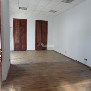 Venta Casa La  Comercial 4 Dormitorios A 1 Cuadra De Arenal Grande Y Amézaga