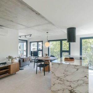 Apartamento Centro Venta 2 Dormitorios Aquiles Lanza Y Soriano Ed. Brusco Con Terraza Estrena Hoy