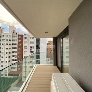 Venta Apartamento 2 Dormitorios Punta Carretas Solano Garcia Ed. Sky Punta Carretas C/gje