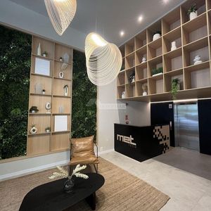 Venta Apartamento 2 Dormitorios Cordon Constituyente Y Guayabos Edificio Met Tech Al Frente