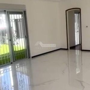 Venta Casa 3 Dormitorios Carrasco Otero Y Blanes Viale Pasos Arocena Corazon De Carrasco!