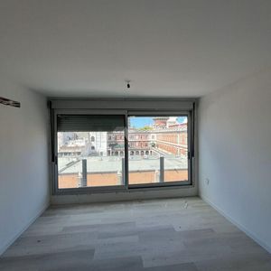 Venta Apartamento Monoambiente Cordón Mercedes Y Magallanes Ed. Soho Mercedes Terraza Prox. 18 Julio