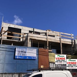 Venta Apartamento 1 Dormitorio La Blanqueada Escocia Y Maeso Ed. Penino Al Frente Azotea