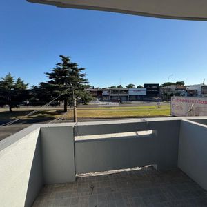 Venta Y Alquiler Apartamento 1 Dormitorio Malvin Av Italia Y Sevilla Regalo! Con Renta O Vacio