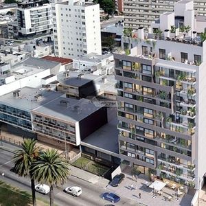 Venta Apartamento 1 Dormitorio La Blanqueada Av. Italia Y L. A. De Herrera Ed Onn Avenida Penthouse