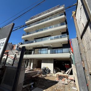Venta Apartamento 2 Dormitorios Malvin Rivera Y Concepción Del Uruguay Ed. D Concepción Con Parrille