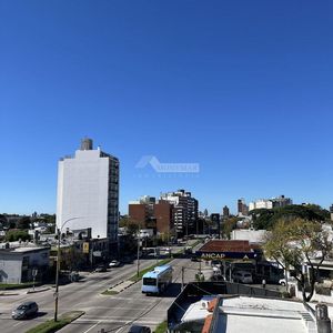 Venta Apartamento 2 Dormitorios La Blanqueada Batlle Y Ordoñez Y Cardal Ed. 01 Vista Terraza 5m2