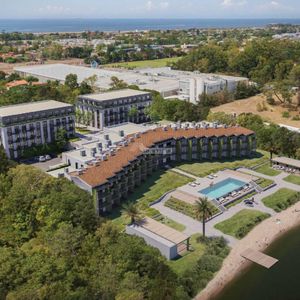 Venta Apartamento 1 Dormitorio Barra De Carrasco Ed. Calyptus Lawa Terraza Al Frente