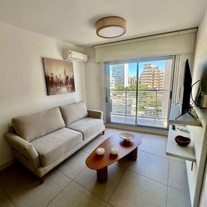 Alquiler Apartamento Pocitos 2 Dormitorios 2 Baños Muebles