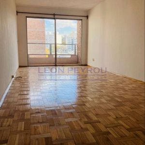 Venta Apartamento Pocitos 1 Dormitorio 1 Baño, Amplio Y Soleado. Peyrou