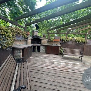 Apartamento Dúplex 3 Dormitorios, Garage Y Barbacoa !!