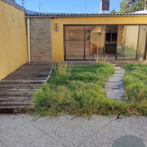 Casa En Alquiler C/ Cochera En Las Piedras