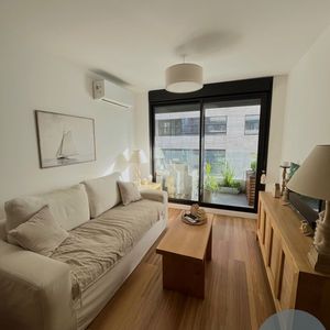Apartamento De 1 Dormitorio En El Centro | Terraza Y Amenities