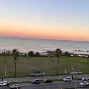 Apartamento 2 Dormitorios, 2 Baños, Terraza Al Frente Y Gge.-
