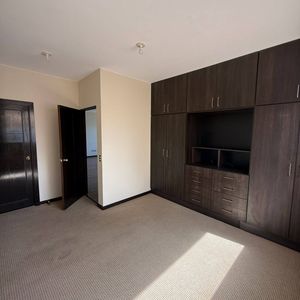 Departamento En Venta – Cota Cota