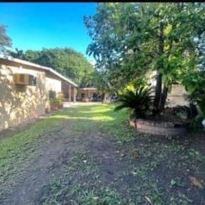 Casa En Venta Av. Busch A Precio De Avaluo