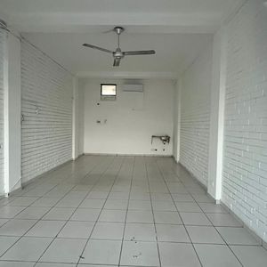 Sobre Av. Mutualista 2do/3er. Anillo